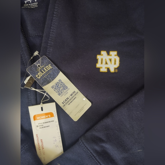 Notre Dame Dark Blue Hoodie - Picture 5 of 5